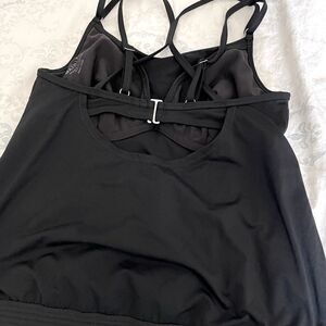 Athleta tankini swim top in EUC, black, 32D/DD